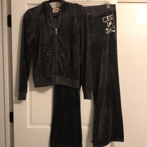 2011 Juicy Couture Y2K style velour outfit, XL